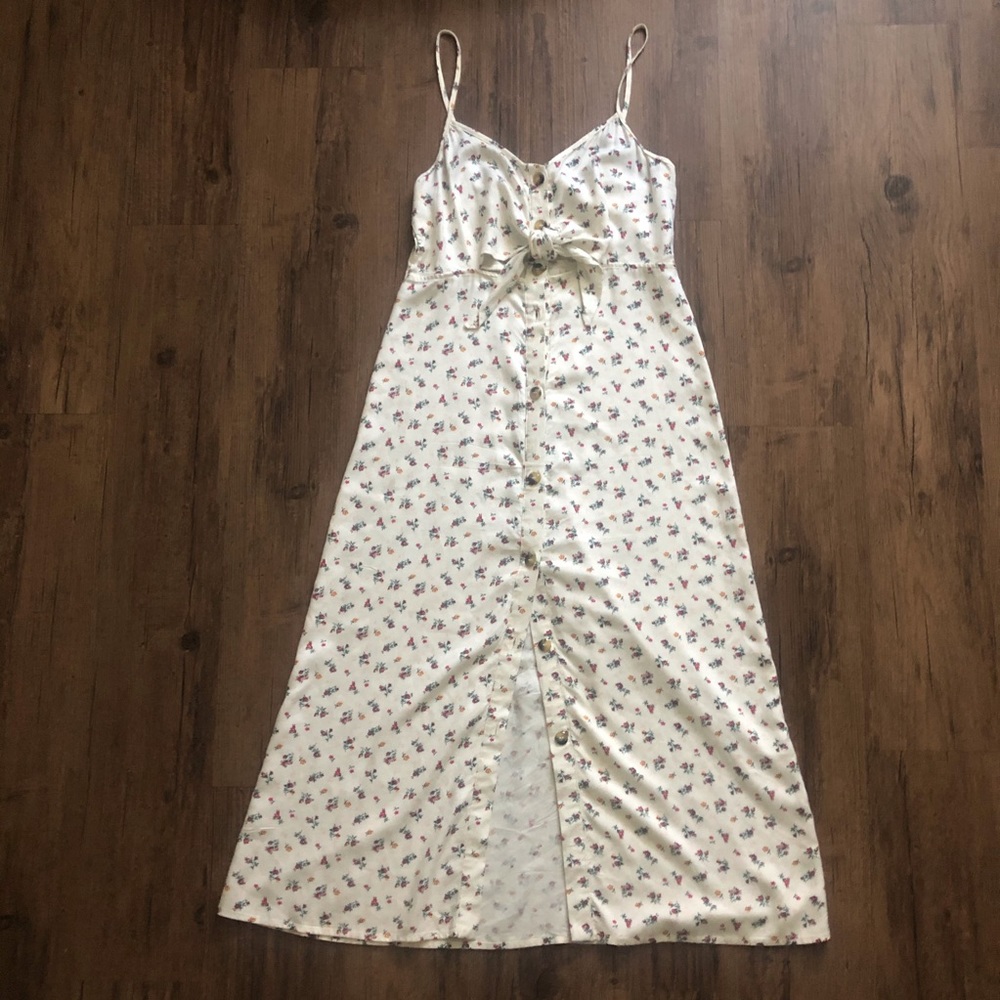 Mimi Chica floral midi peek a boo sundress